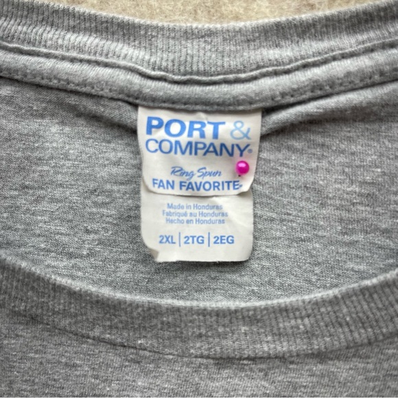 Women's or Men's Graphic "On Sunday we watch 90 Day Fiancé" Tshirt 2XL - Picture 3 of 8